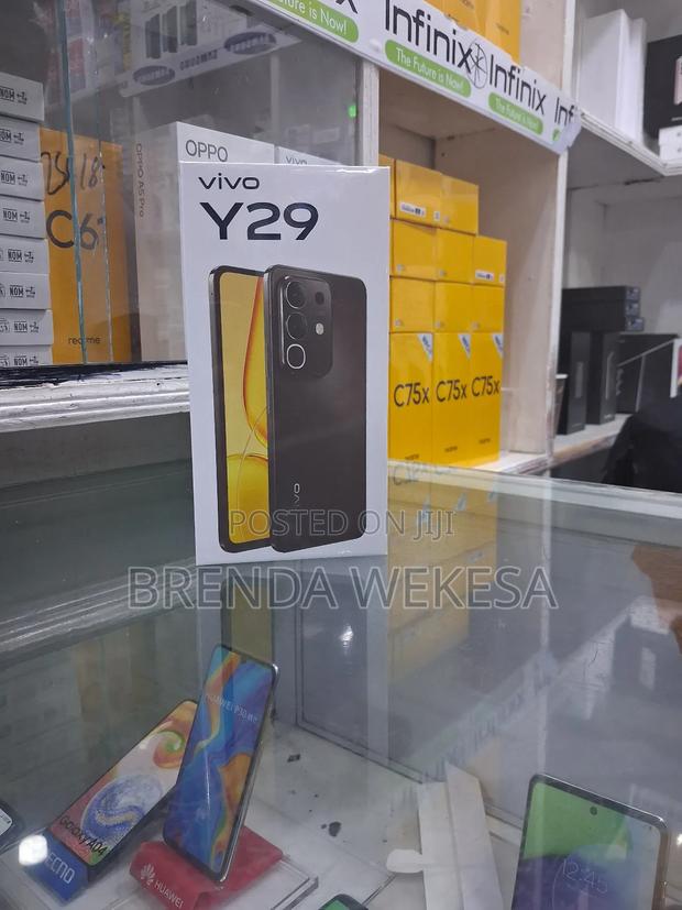 New Vivo Y29 128 GB - main view