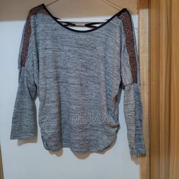 Tops and Dresses - thumbnail 10