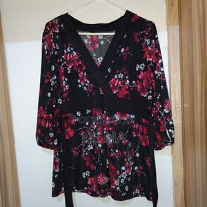 Tops and Dresses - thumbnail 2