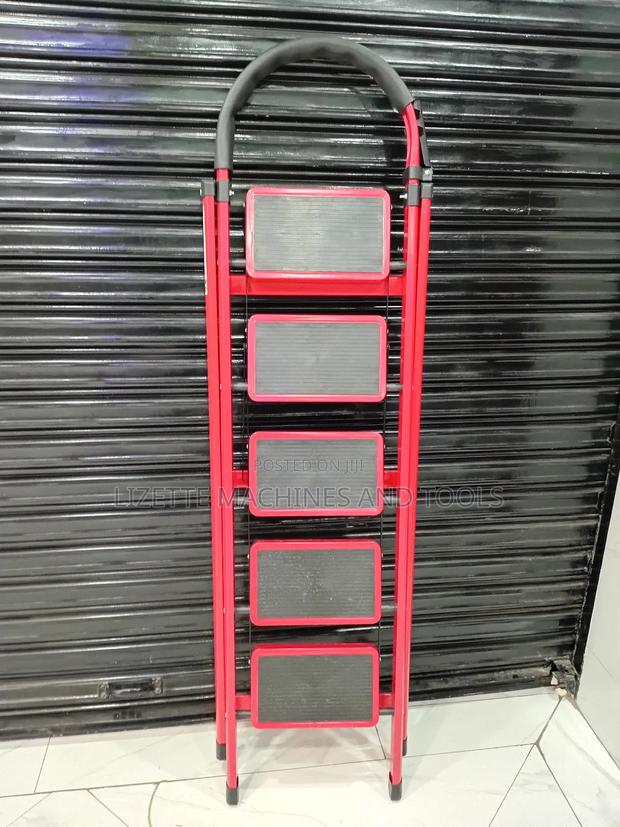 Heavy Duty Premier 5 Step Ladder - main view