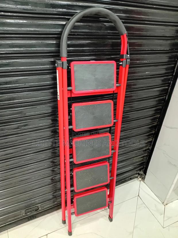 Heavy Duty Premier 5 Step Ladder - thumbnail 3