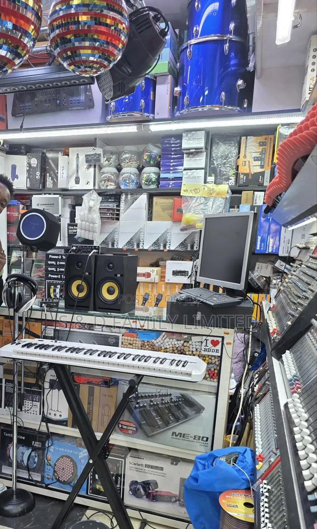 Recording Studio Set With Computer - main view