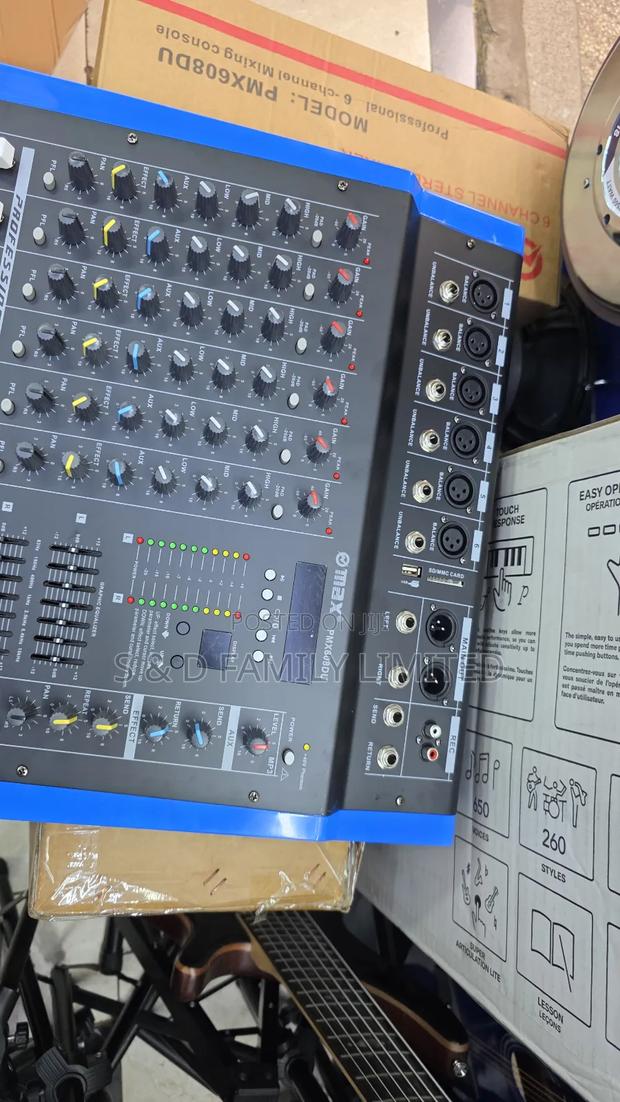 Recording Studio Set With Computer - thumbnail 4