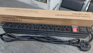 Power Distribution Unit (Pdu) 8 Way Uk Plug