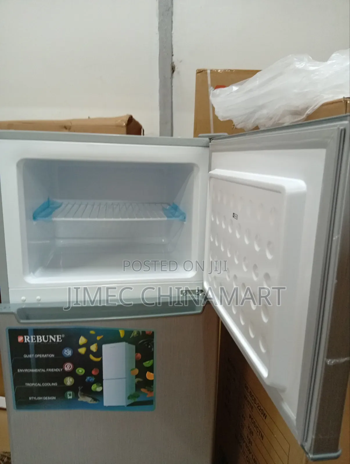 208l Silver Rebune Refrigerator