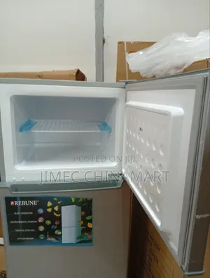 208l Silver Rebune Refrigerator
