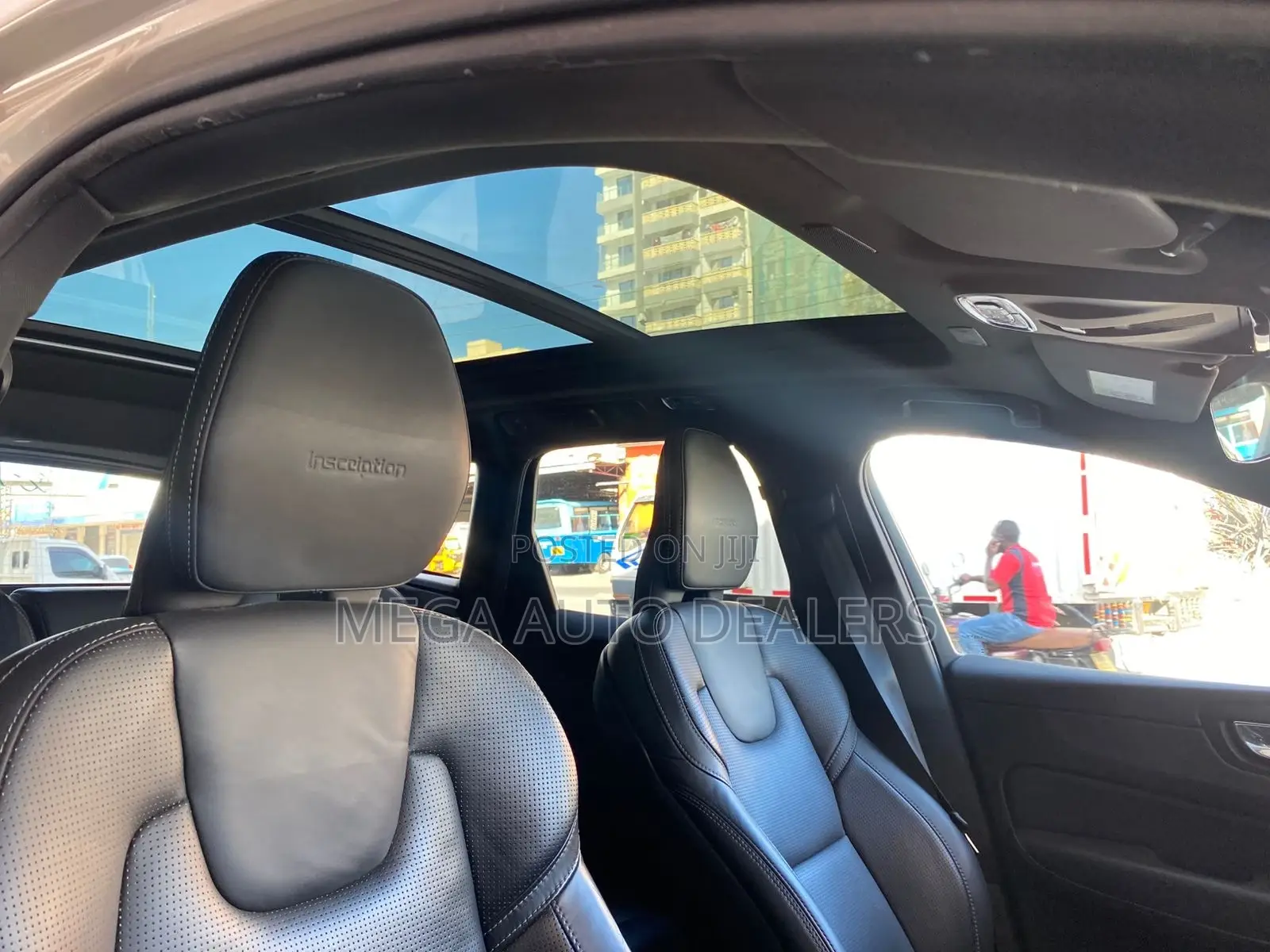 Volvo XC60 2018 Gold