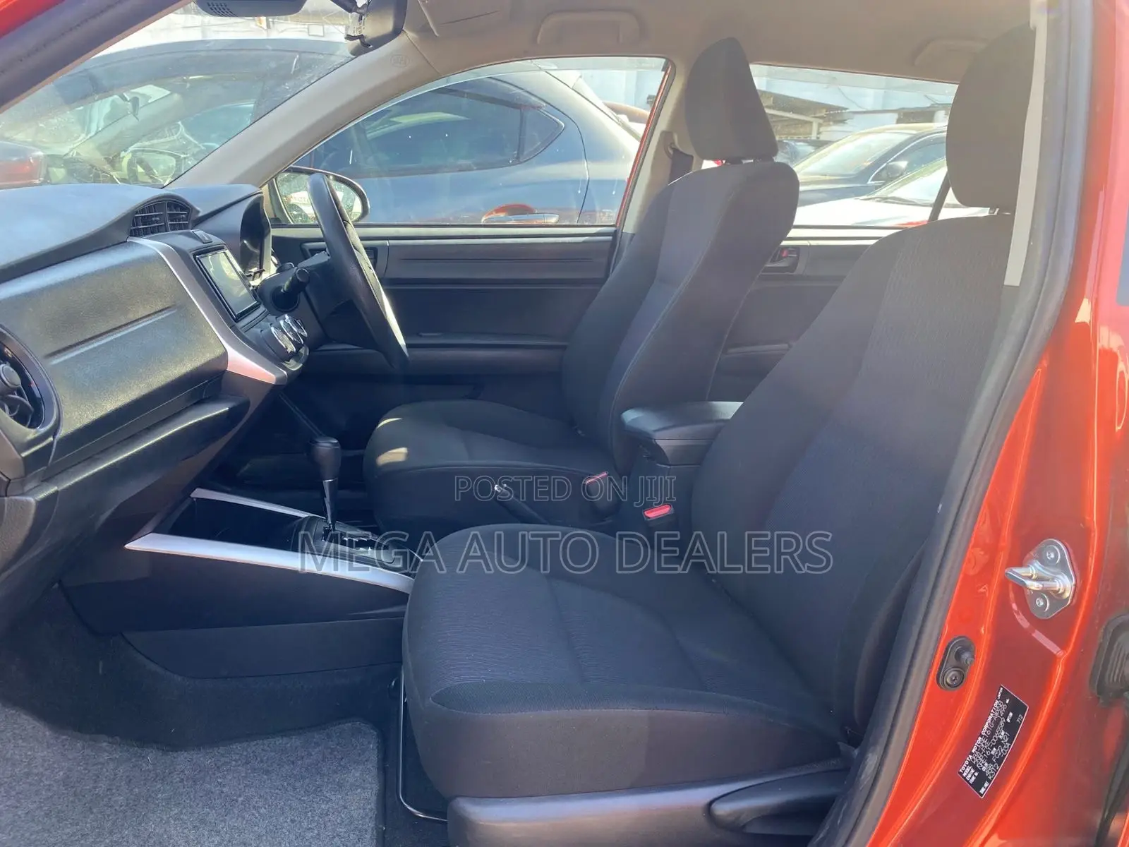 Toyota Corolla Fielder 2018 Orange