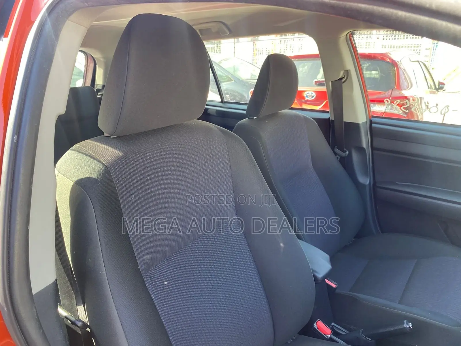 Toyota Corolla Fielder 2018 Orange