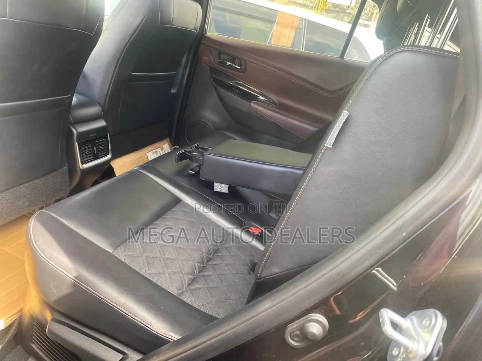 Toyota Harrier 2018 Black