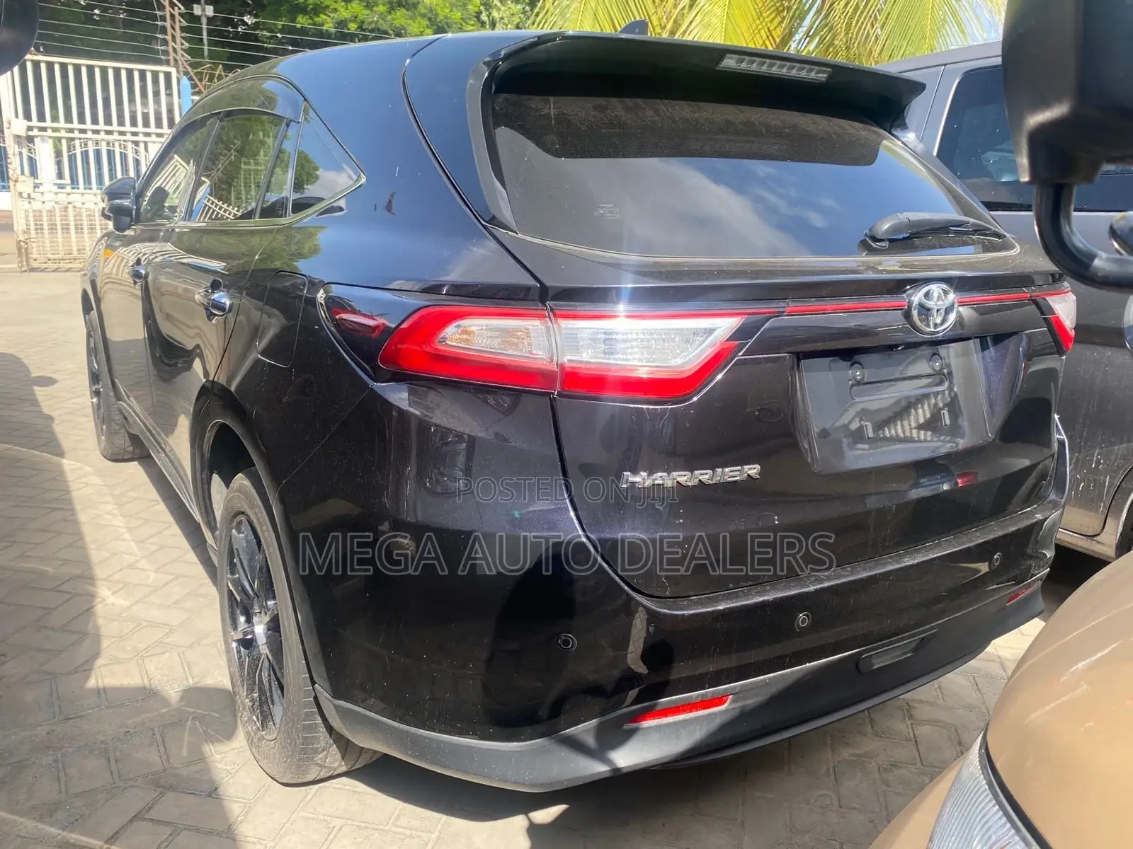 Toyota Harrier 2018 Black