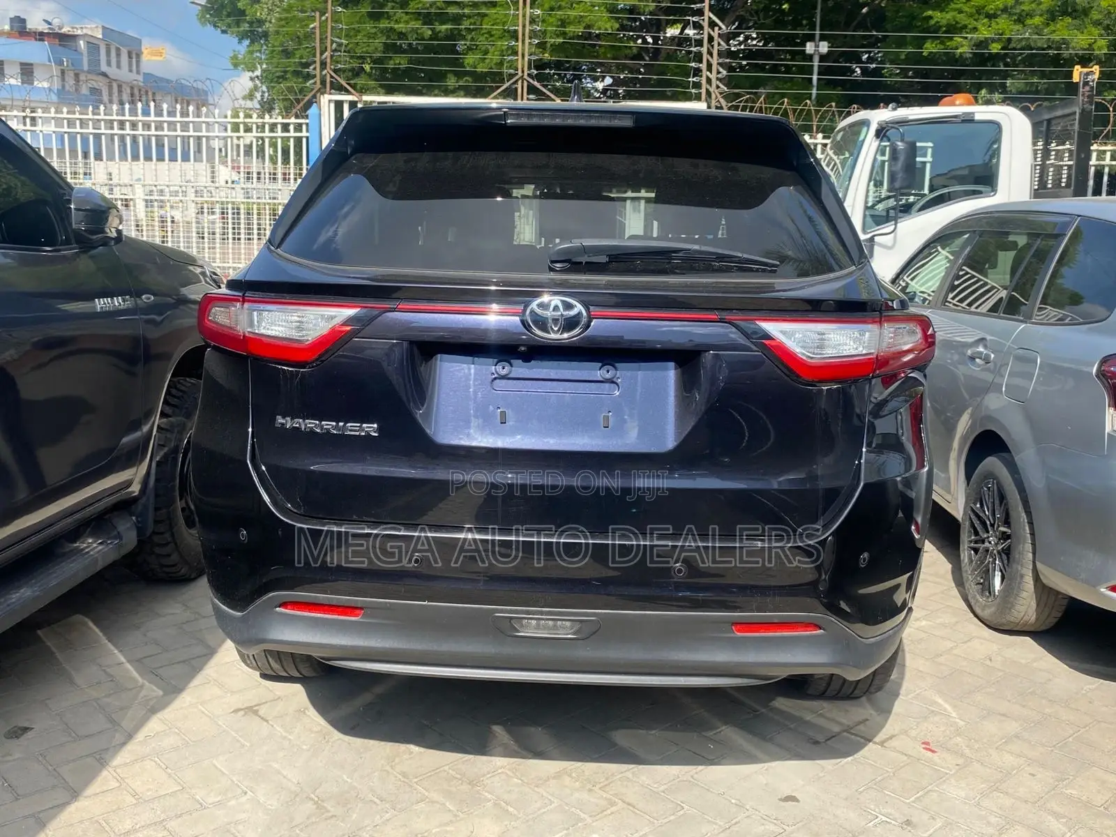 Toyota Harrier 2018 Black