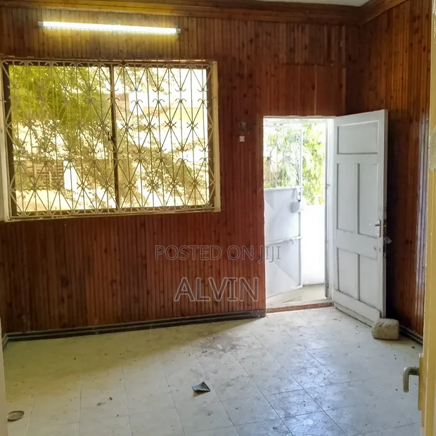 2bdrm Apartment in Ganjoni for rent