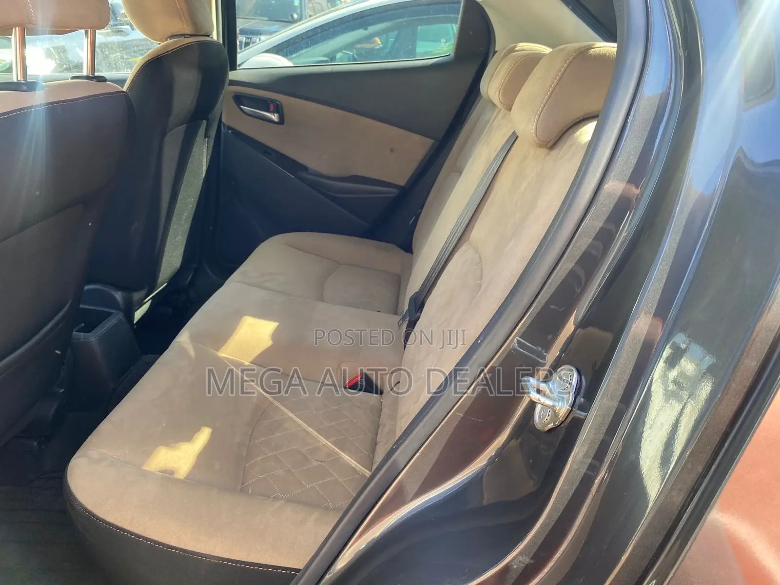Mazda Demio 2018 Gray