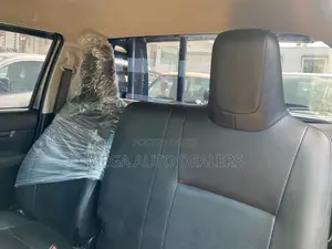 Toyota Hilux 2018 Gray
