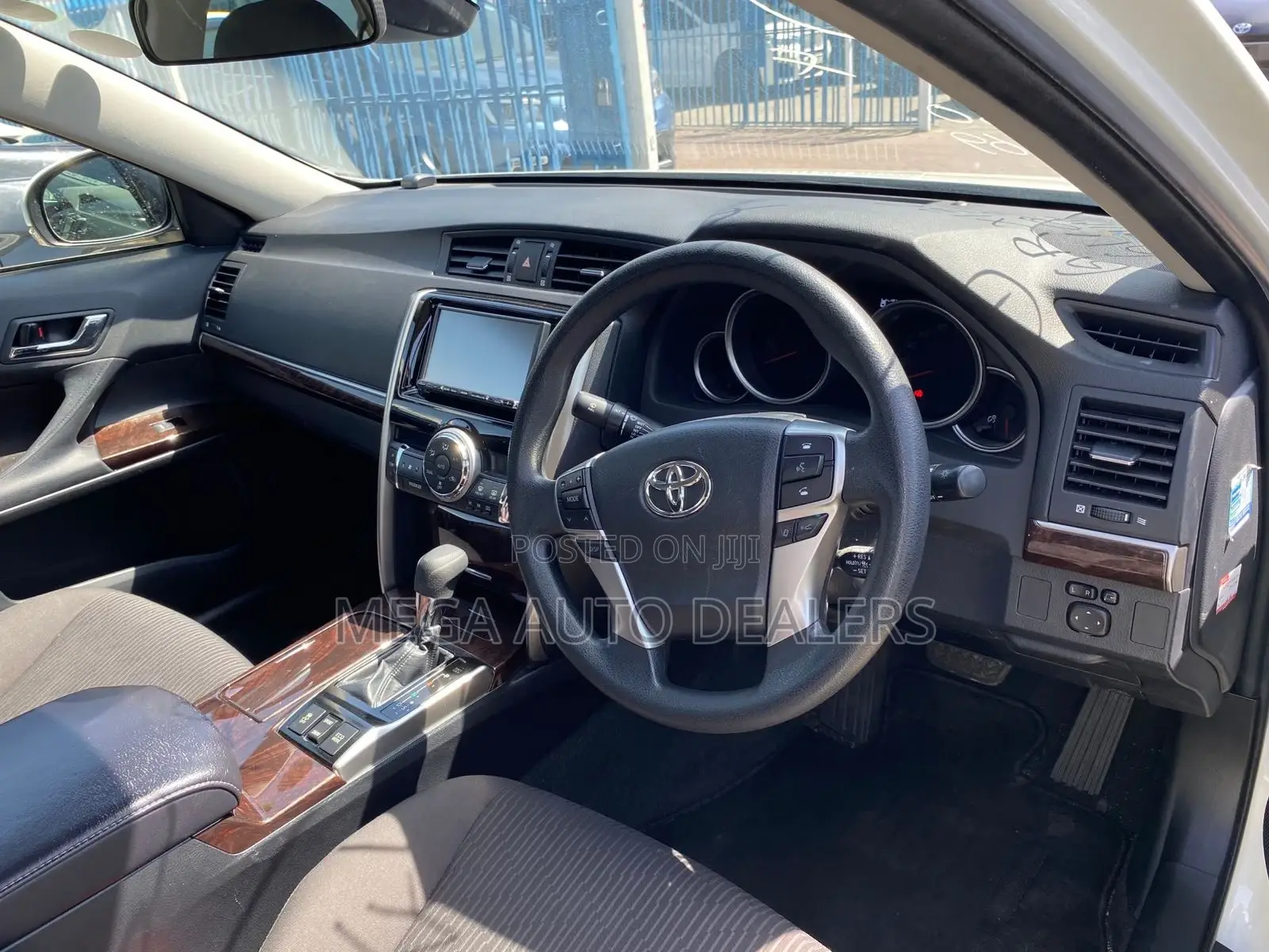 Toyota Mark X 2018 White