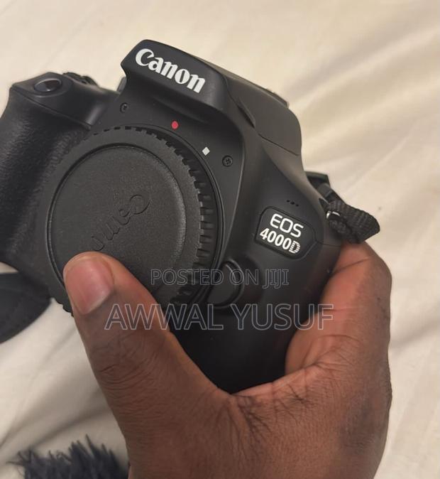 Cannon Eos 4000d - main view