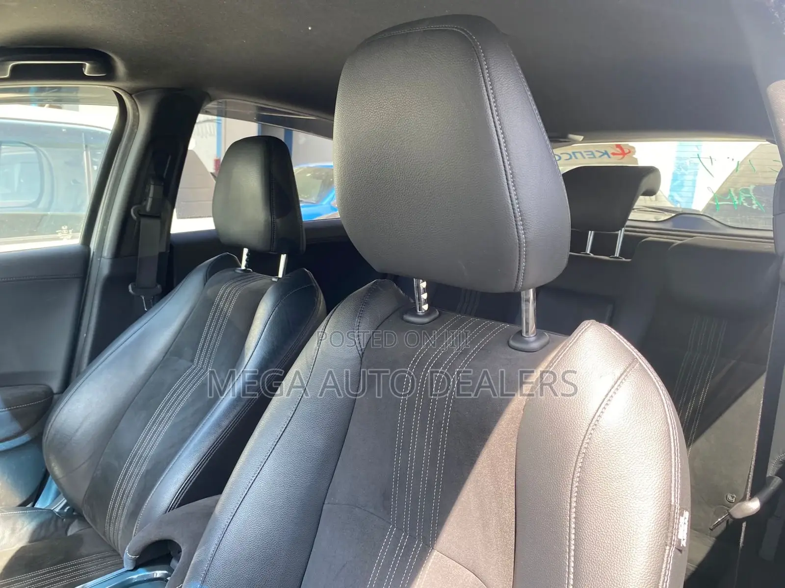 Honda Vezel 2018 White