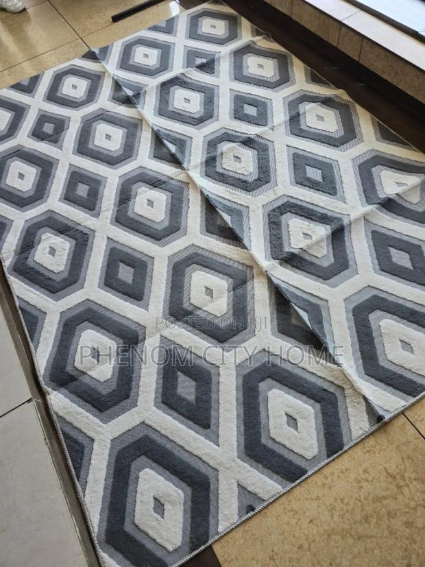Patterned American Design Carpets - thumbnail 3