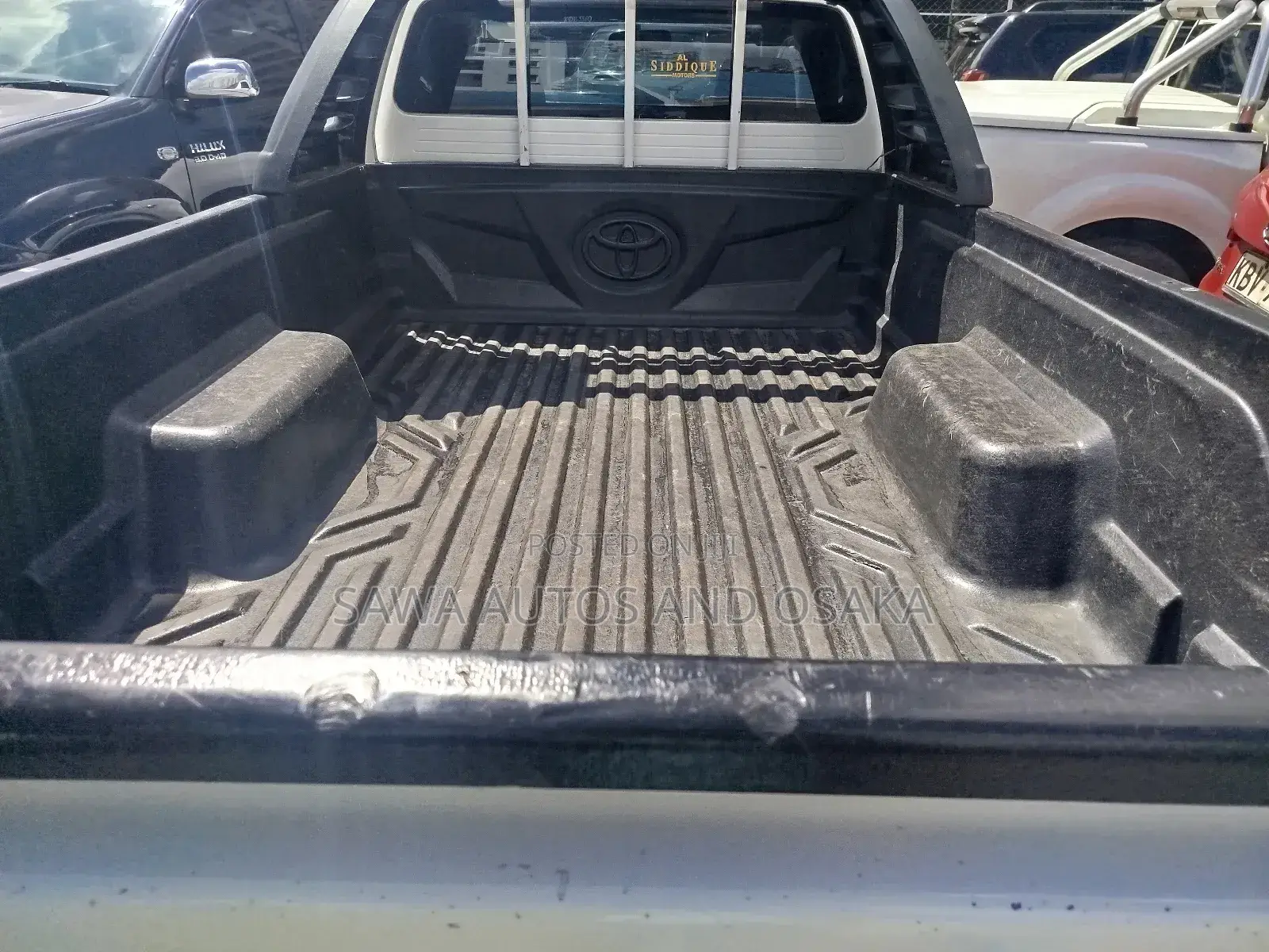 Toyota Hilux 2014 Pearl