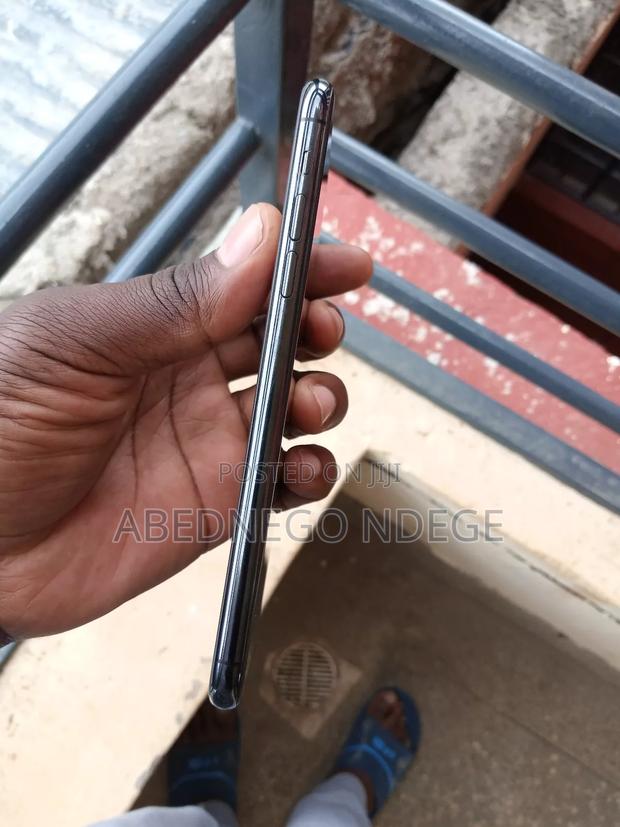 Apple iPhone 11 Pro Max 512 GB Gray - thumbnail 6