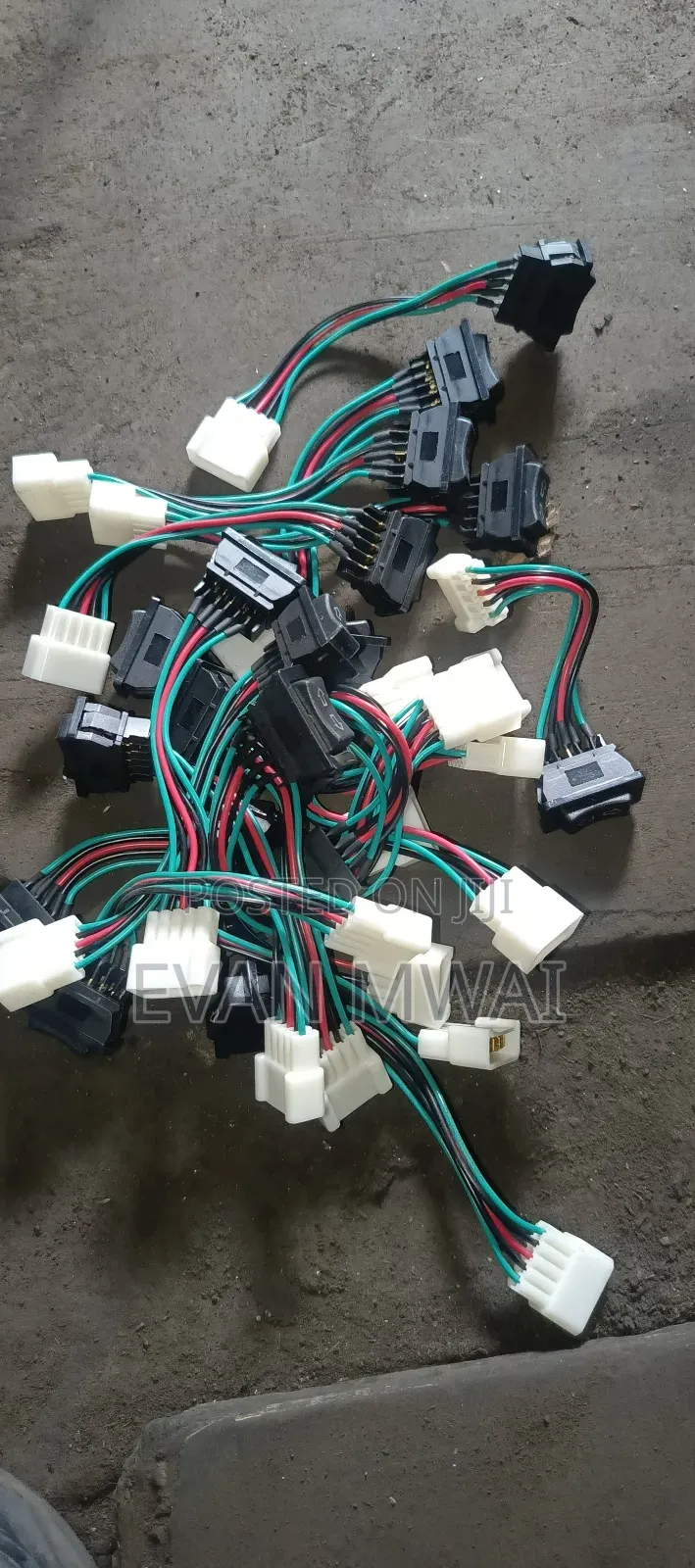 Universal Door Switch 25 PCS Wholesale Available