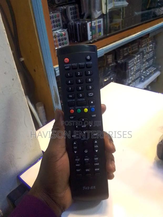 Universal Hikers Tv Remote - thumbnail 3