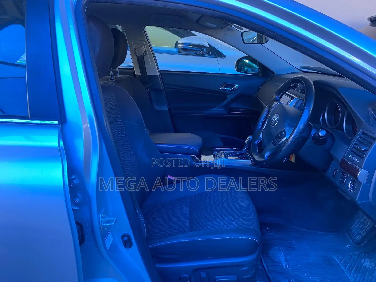 Toyota Mark X 2018 Silver