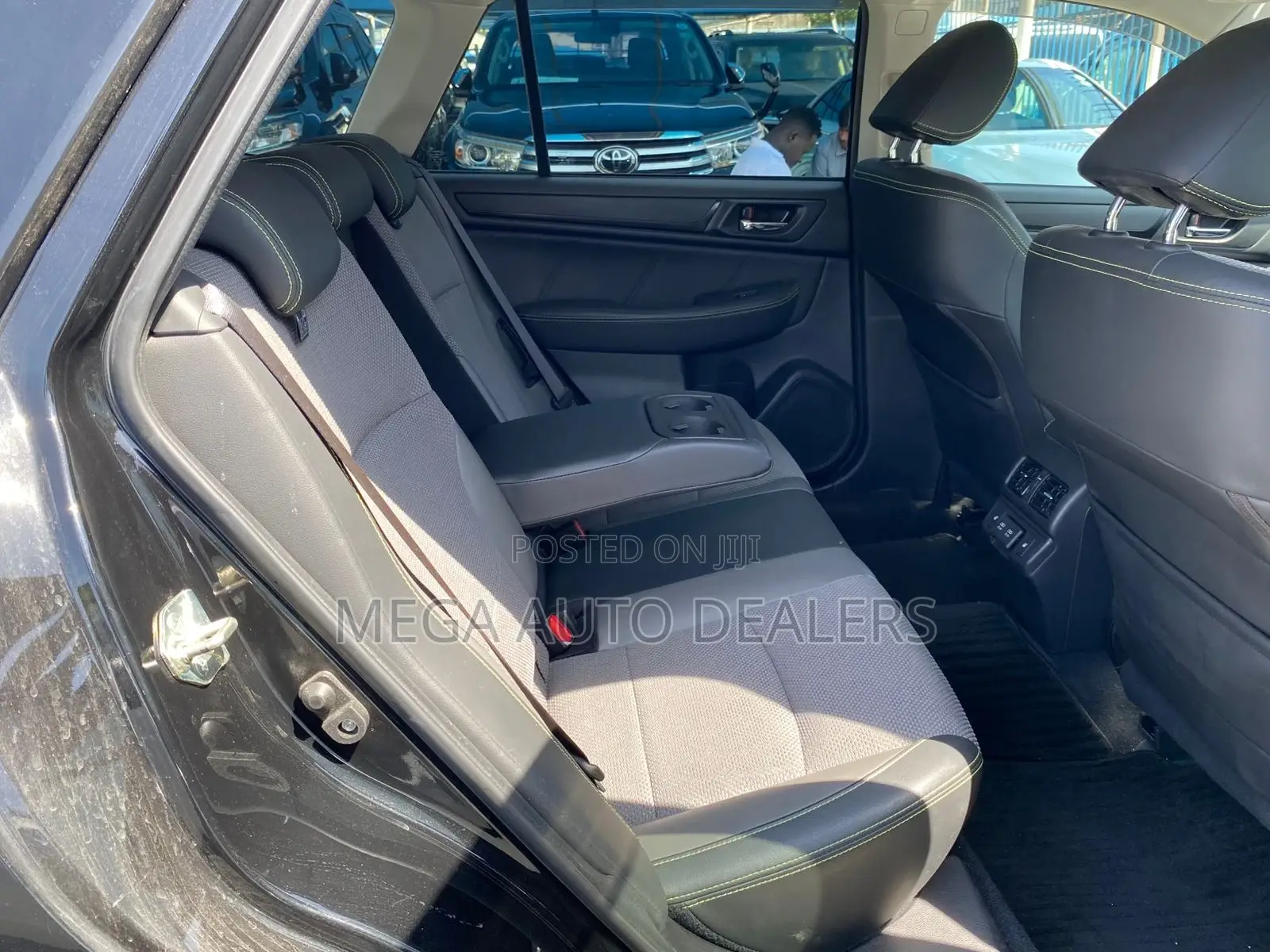 Subaru Outback 2018 Black