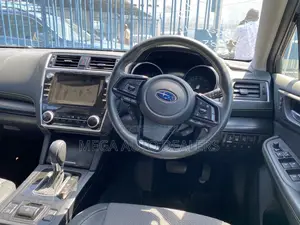Subaru Outback 2018 Black