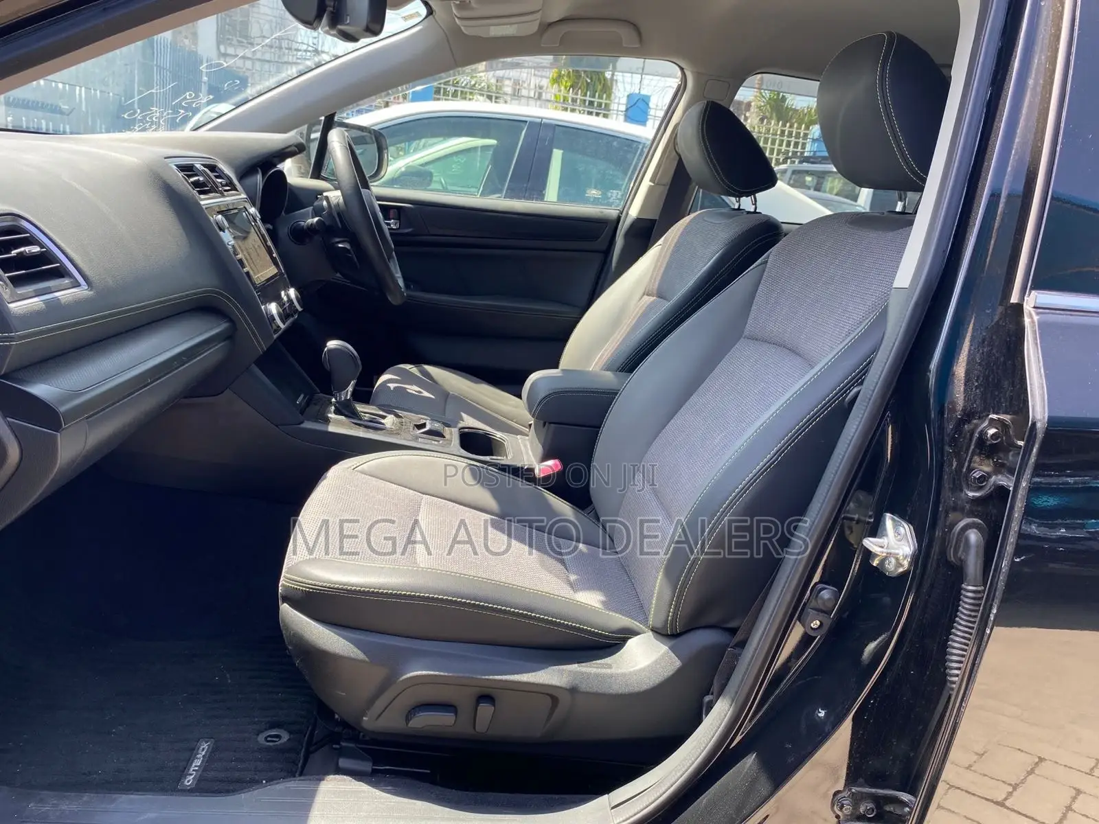 Subaru Outback 2018 Black