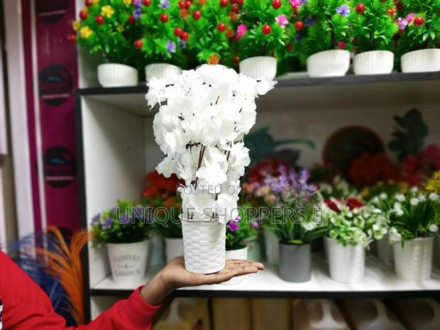 Gorgeous Small Artificial Home Decor Flowers - thumbnail 4