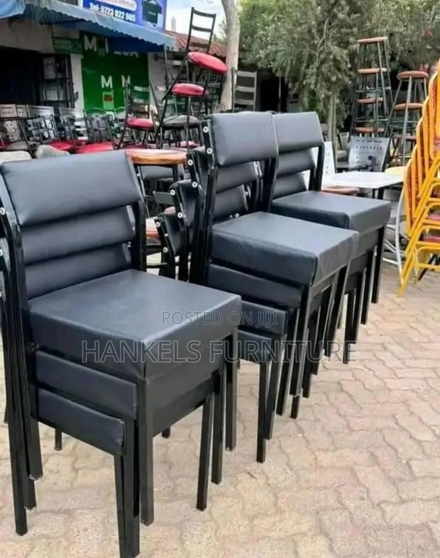 Reception Meeting Chair – Metallic Leather, No Arms
