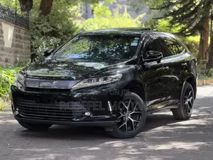 Toyota Harrier 2.0 4WD 2019 Black
