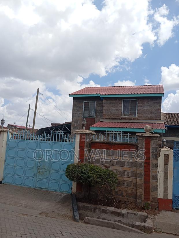 4bdrm Maisonette in Komarock Phase 4 for sale - thumbnail 3