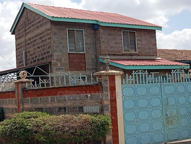 4bdrm Maisonette in Komarock Phase 4 for sale - thumbnail 5