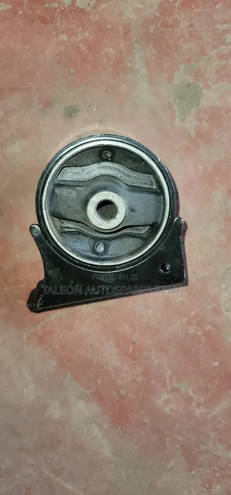 Premio Nyoka Front Mountain