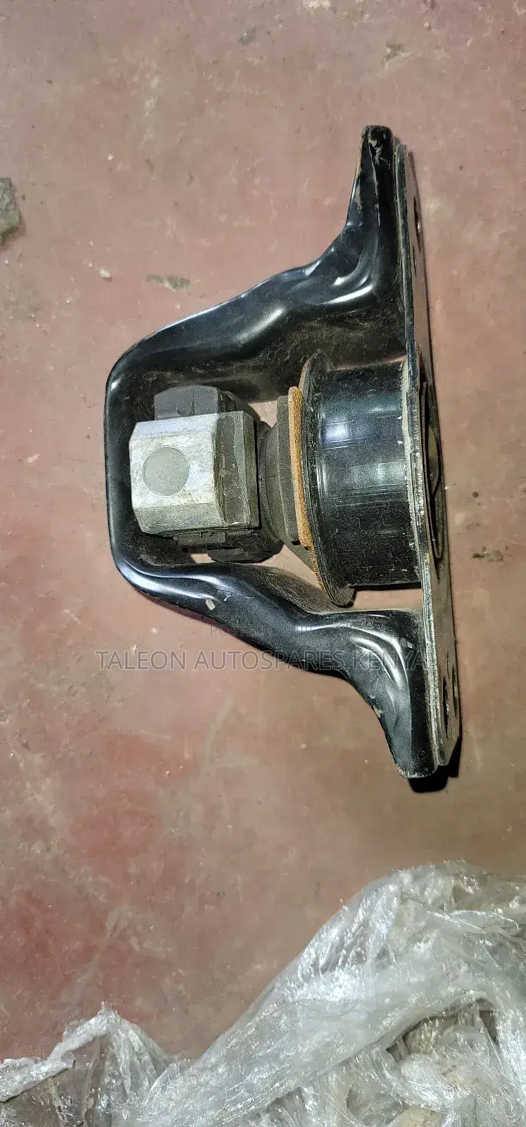 Nissan Tiida,Ad,Wing Road Engine Mountain