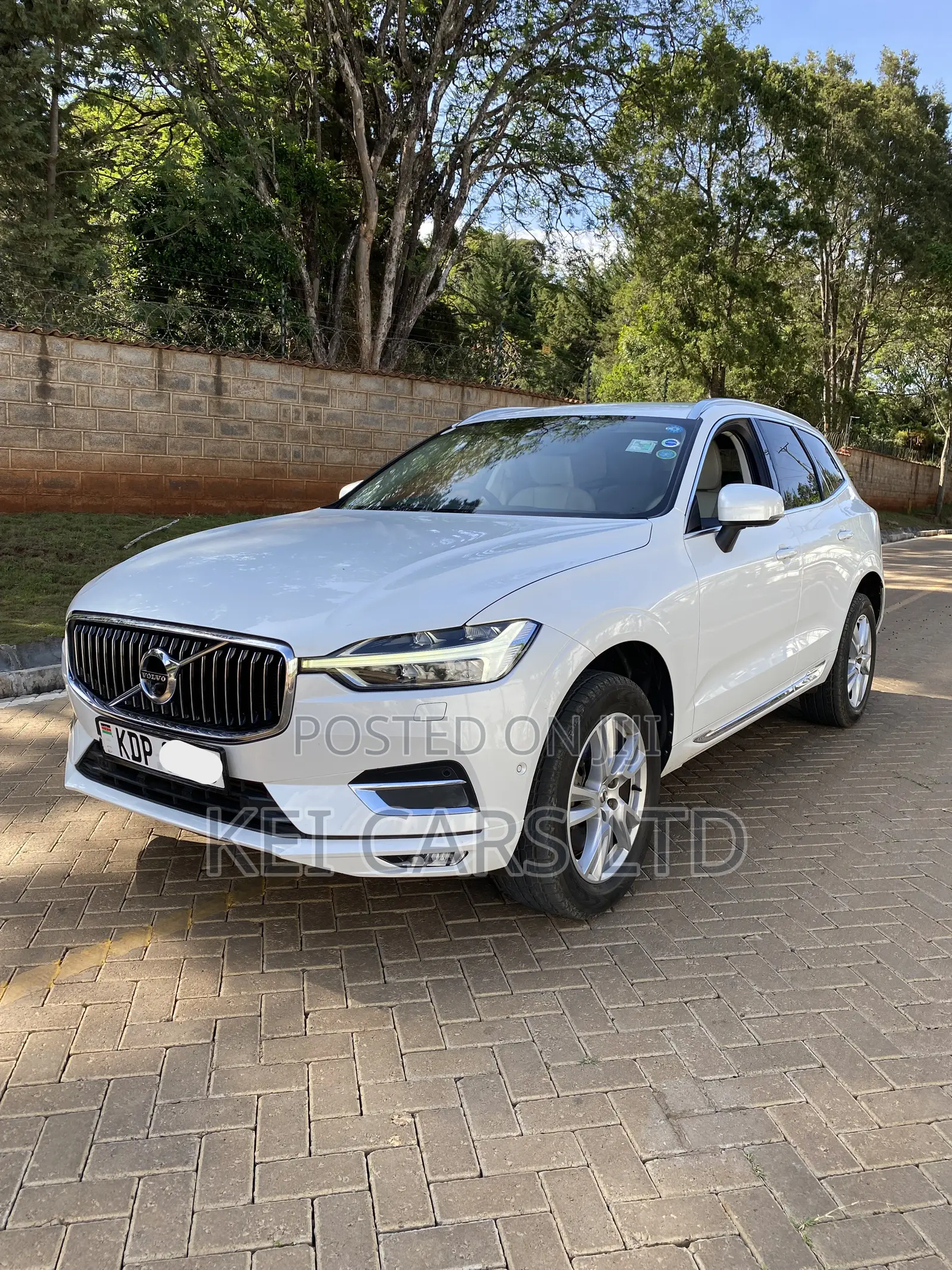 Volvo XC60 2018 White