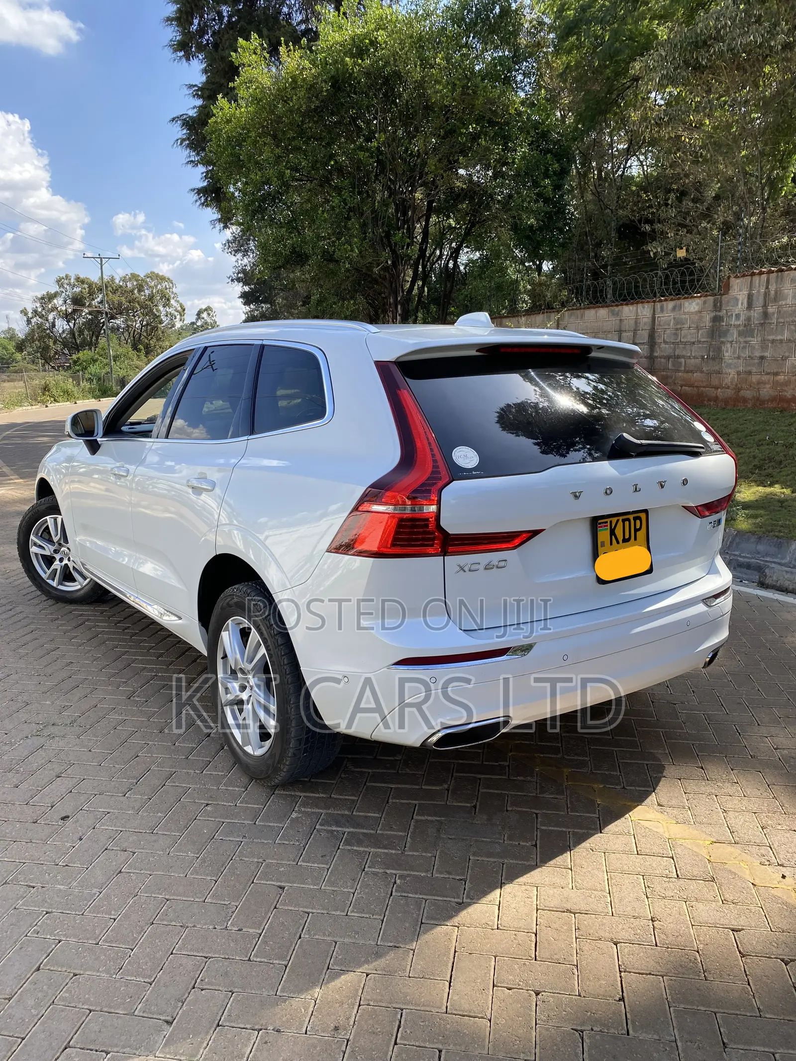 Volvo XC60 2018 White