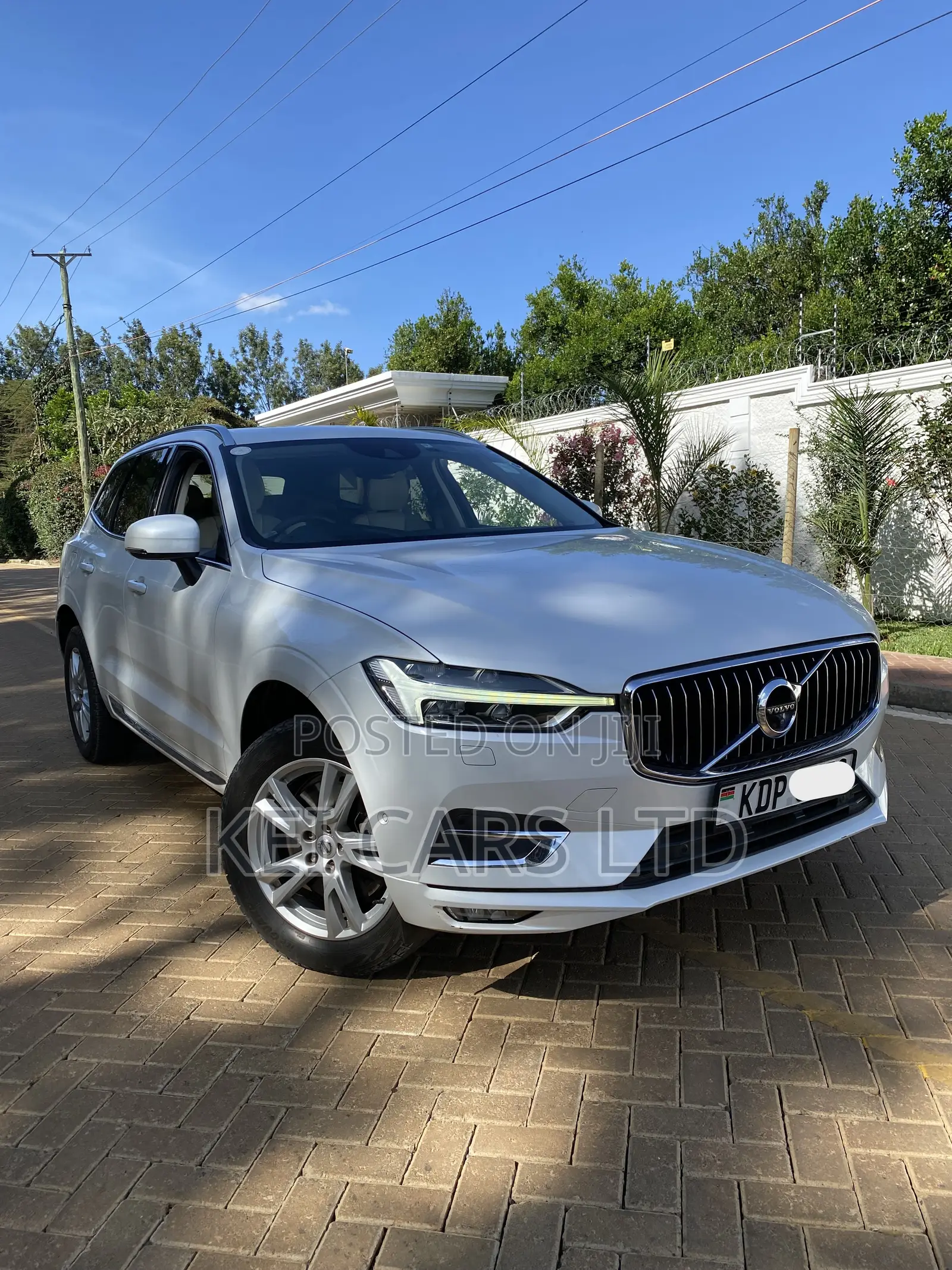 Volvo XC60 2018 White
