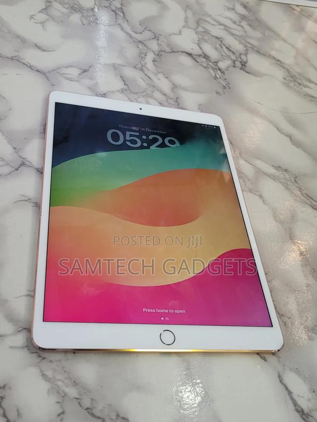 Apple iPad Pro 10.5 (2017) 512 GB Silver - thumbnail 3