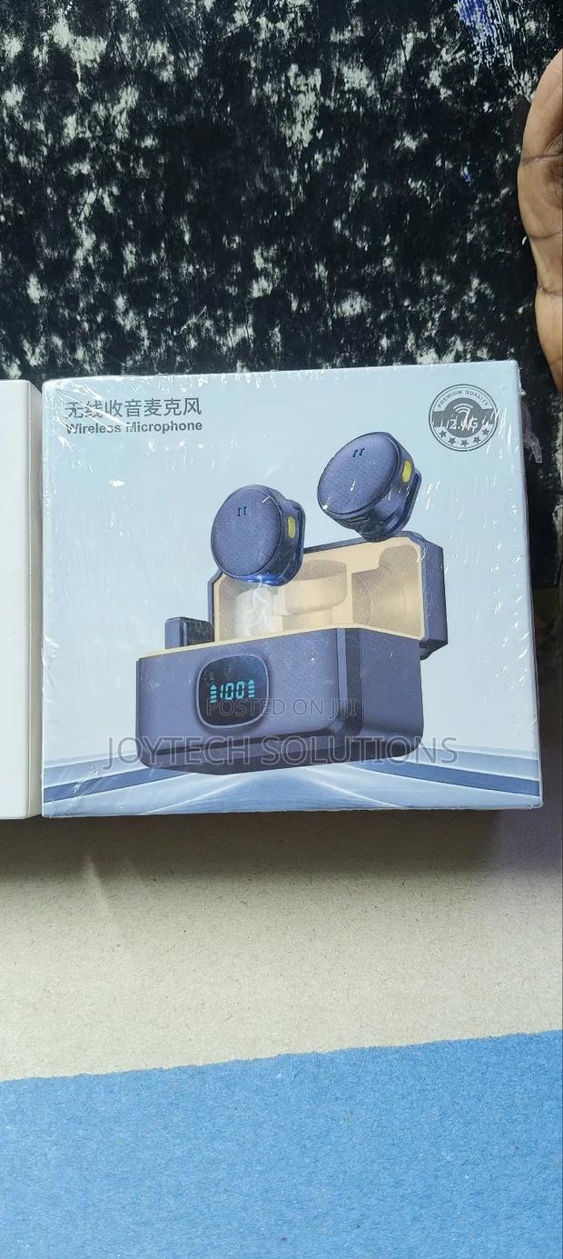 Q08 Wireless Recording Lavalier Lapel Wireless Microphone. Recording - main view