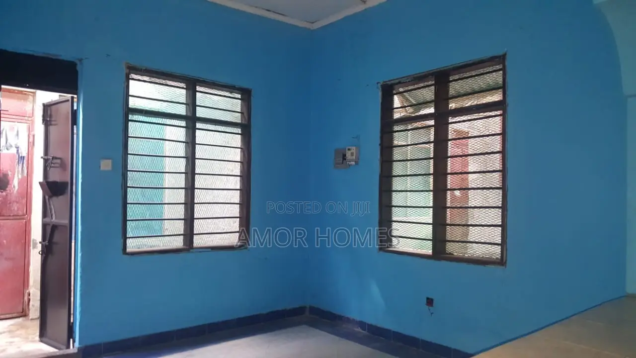 1bdrm Apartment in Bakarani, Mshomoroni for rent