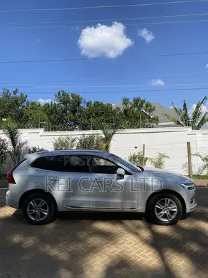 Volvo XC60 2018 White
