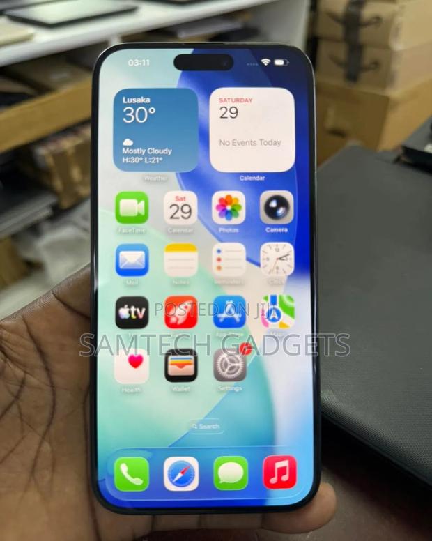 Apple iPhone 15 Pro Max 1 TB Black - thumbnail 3