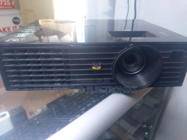 Viewsonic Pjd6553w Wxga Projector_Bright Reliable Office Projector - main view