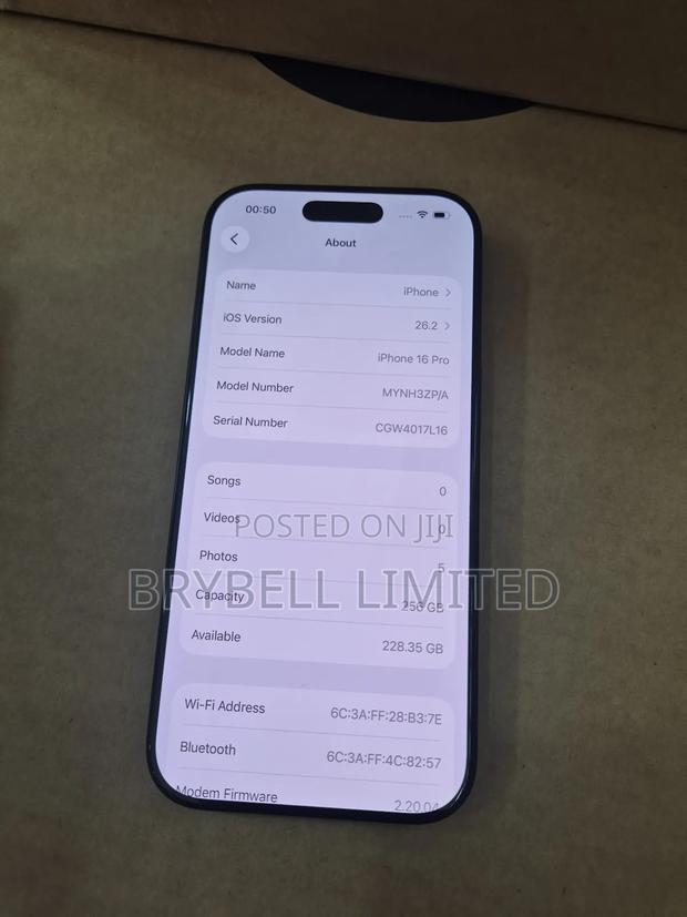 Apple iPhone 16 Pro 256 GB Black - thumbnail 5