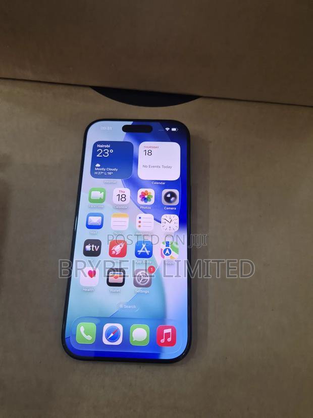 Apple iPhone 16 Pro 256 GB Black - thumbnail 3