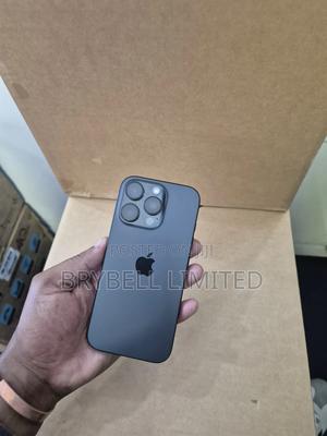 Apple iPhone 16 Pro 256 GB Black - thumbnail 2
